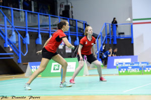 Yasmine Hamza e Katharina Fink durante le fasi di gioco